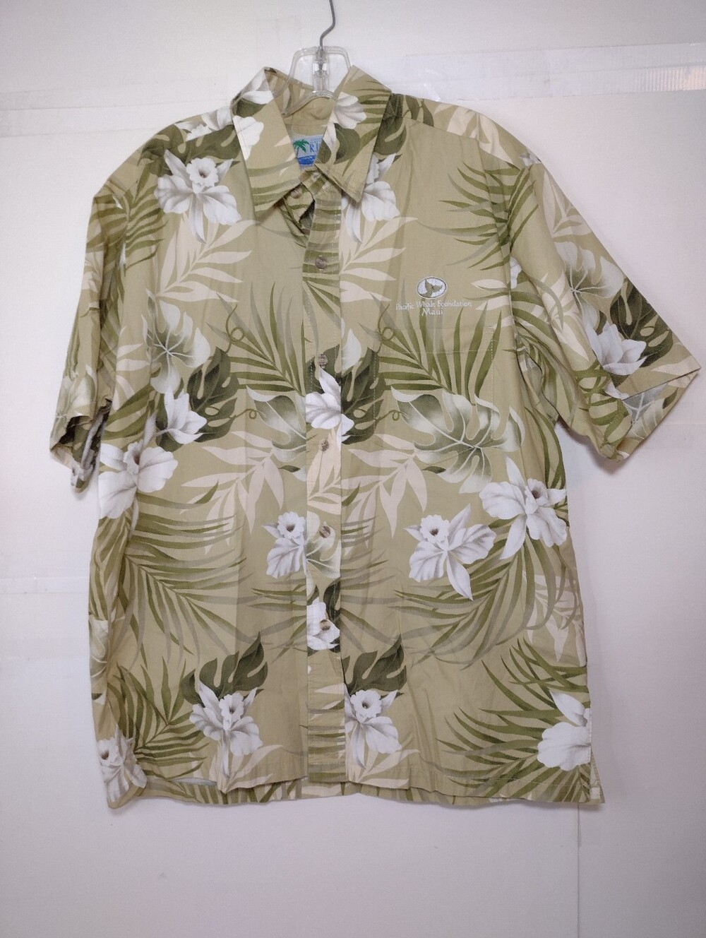 RJC  men's Hawaiian Tropical Floral Button-Up Shirt in Olive & White